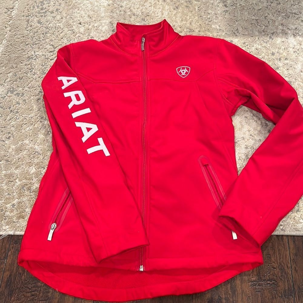 ARIAT womens New Team Softshell Jacket Limited Edition Canada RED size M in EUC